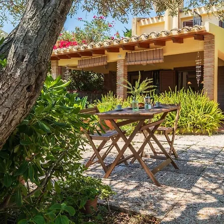 Ampia E Accessoriata-private Garden - 500 Meters From The 哥斯达雷