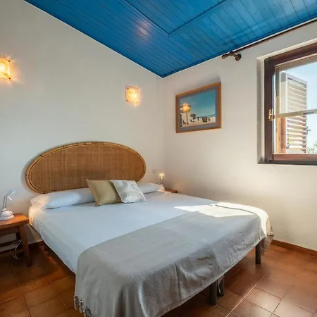 Ampia E Accessoriata-private Garden - 500 Meters From The 哥斯达雷