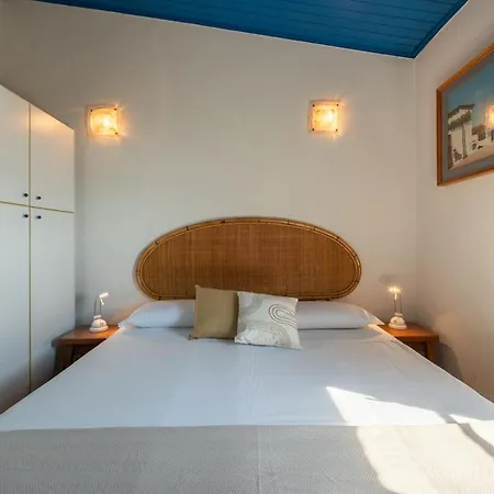 Ampia E Accessoriata-private Garden - 500 Meters From The Costa Rei