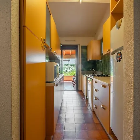 Ampia E Accessoriata-private Garden - 500 Meters From The 哥斯达雷