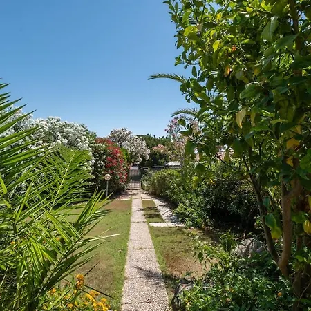 Ampia E Accessoriata-private Garden - 500 Meters From The 哥斯达雷